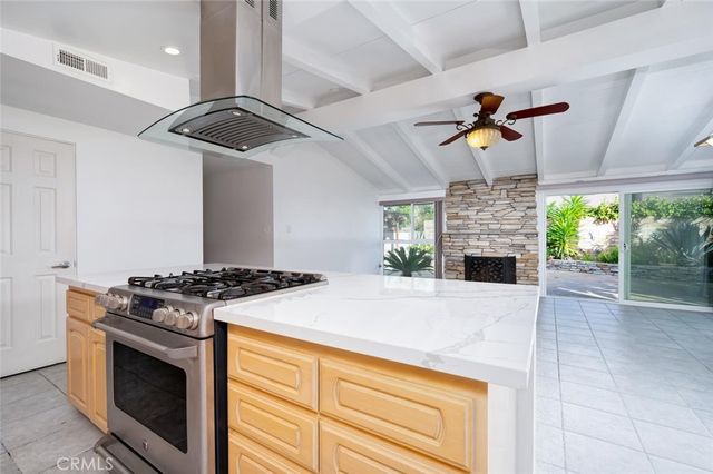 14722 Candeda, Tustin, CA 92780