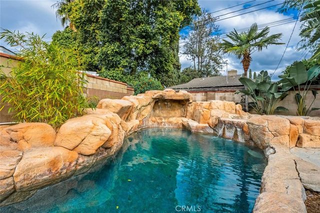 14722 Candeda, Tustin, CA 92780