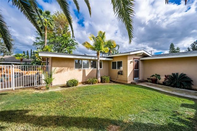 14722 Candeda, Tustin, CA 92780