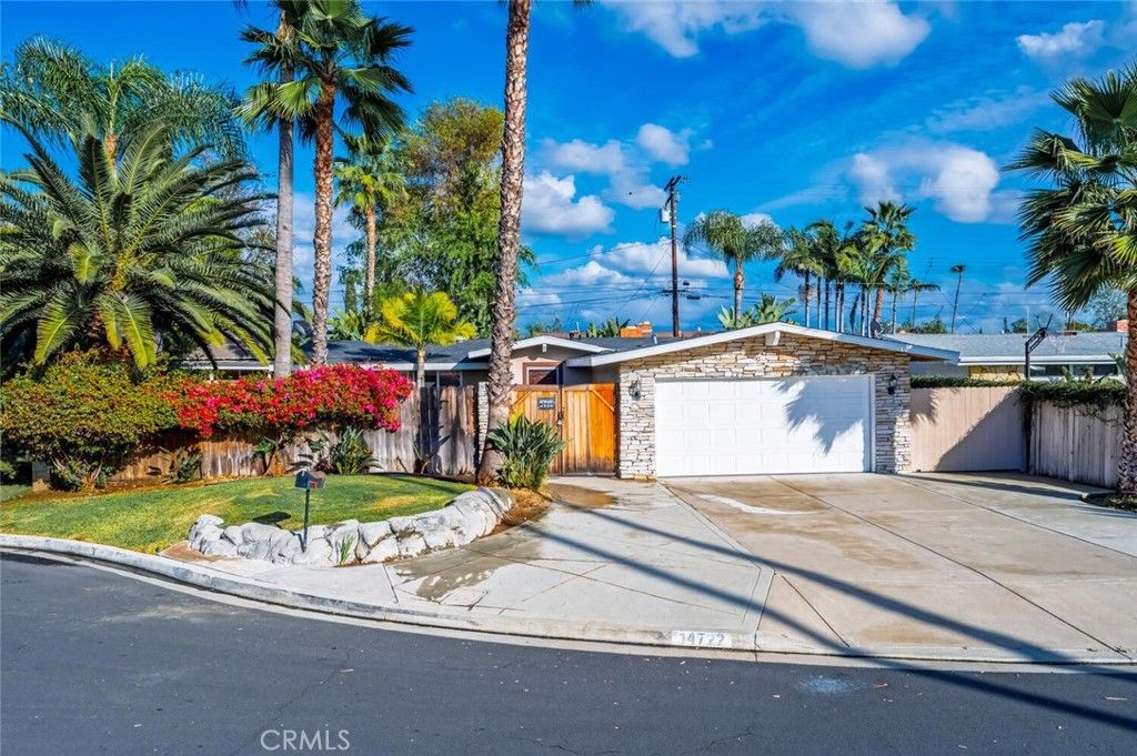 14722 Candeda, Tustin, CA 92780