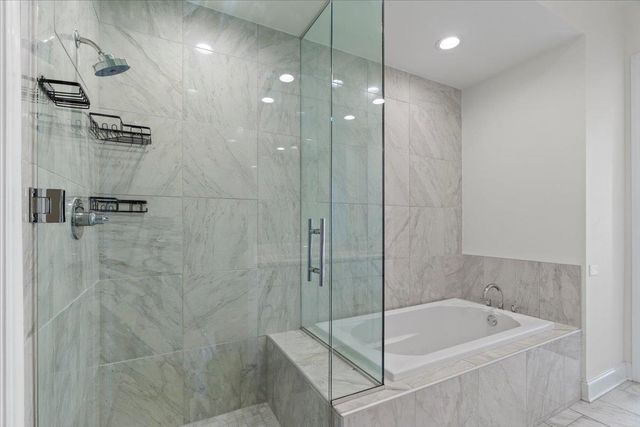 717 S Riverside Dr Apt 906, Memphis, TN 38103