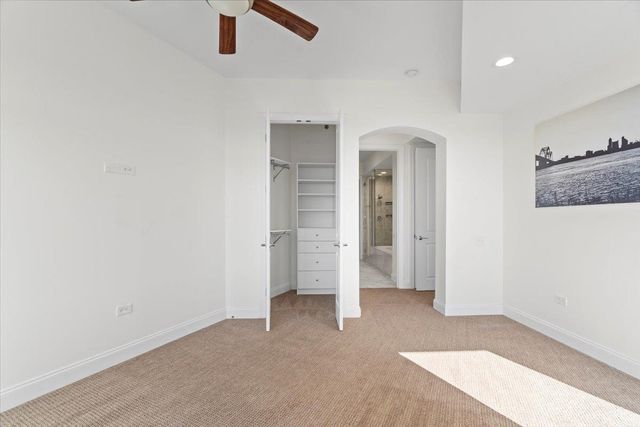 717 S Riverside Dr Apt 906, Memphis, TN 38103