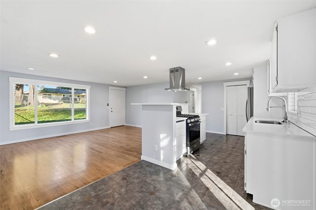 12005 SE 157th Place, Renton, WA 98058