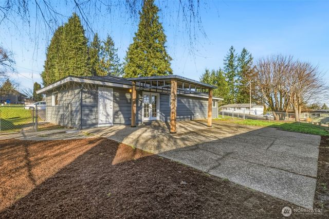 12005 SE 157th Place, Renton, WA 98058