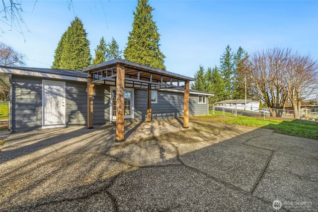 12005 SE 157th Place, Renton, WA 98058