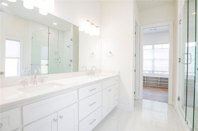 2050 Dutton Place, Fayetteville, AR 72703