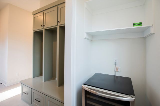 2050 Dutton Place, Fayetteville, AR 72703