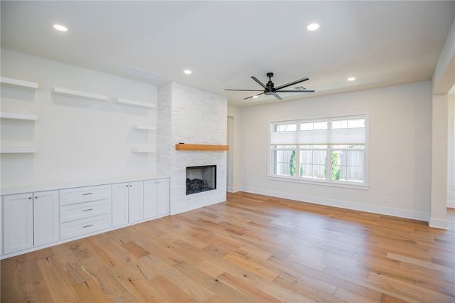 2050 Dutton Place, Fayetteville, AR 72703