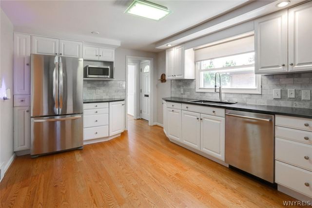 99 Darwin Drive, Amherst, NY 14226