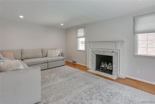 99 Darwin Drive, Amherst, NY 14226