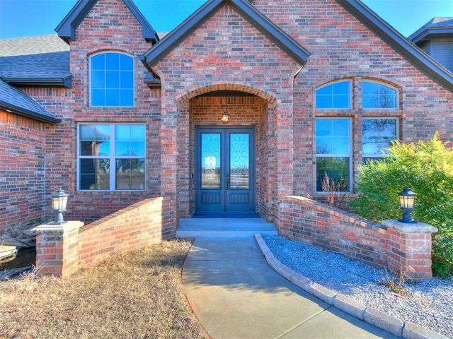 6800 Day Drive, Norman, OK 73026