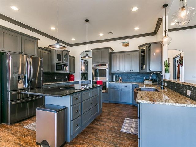 6800 Day Drive, Norman, OK 73026