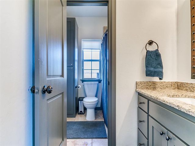 6800 Day Drive, Norman, OK 73026