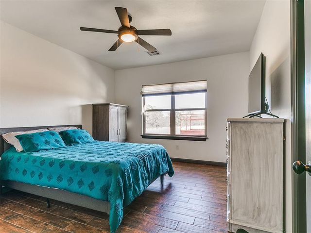 6800 Day Drive, Norman, OK 73026