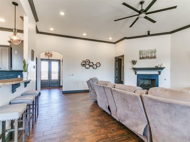 6800 Day Drive, Norman, OK 73026