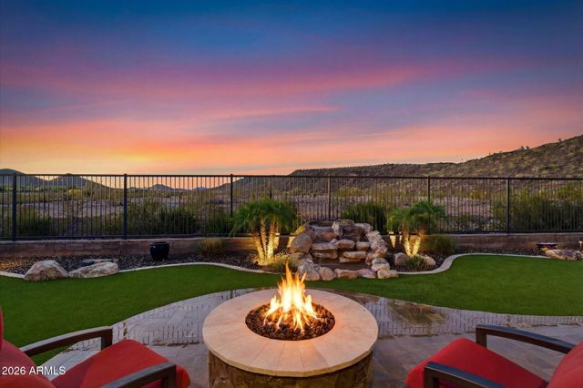 11614 W MONTANSORO Lane, Peoria, AZ 85383