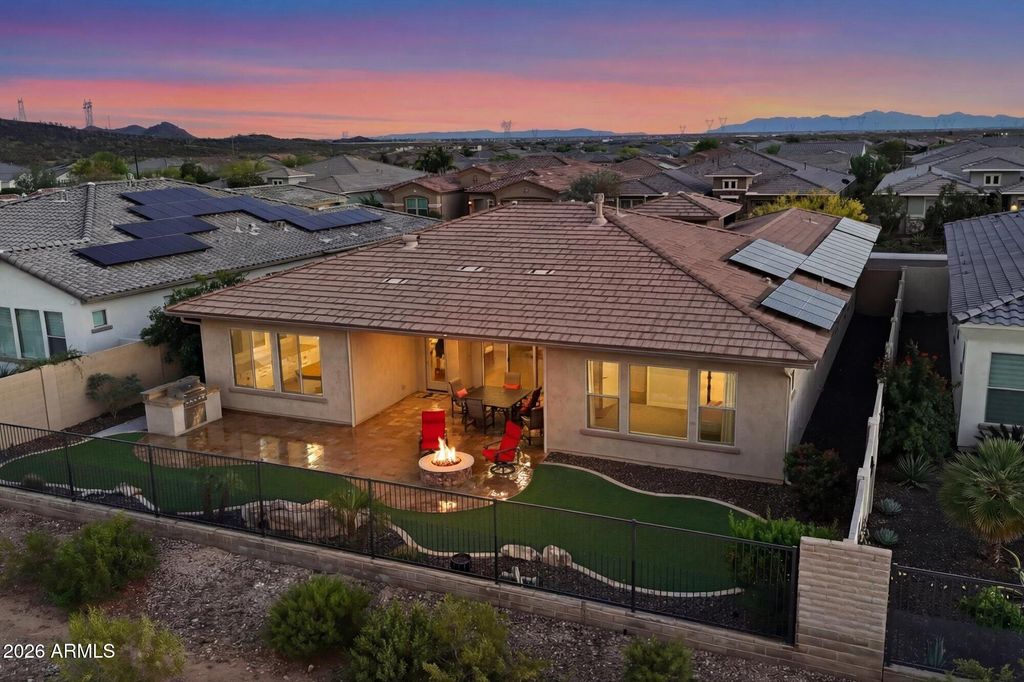 Image 29 of property listing at 11614 W MONTANSORO Lane, Peoria, AZ 85383