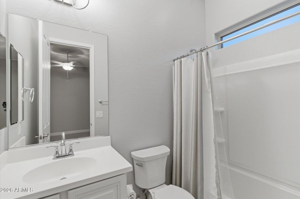 Image 39 of property listing at 11614 W MONTANSORO Lane, Peoria, AZ 85383