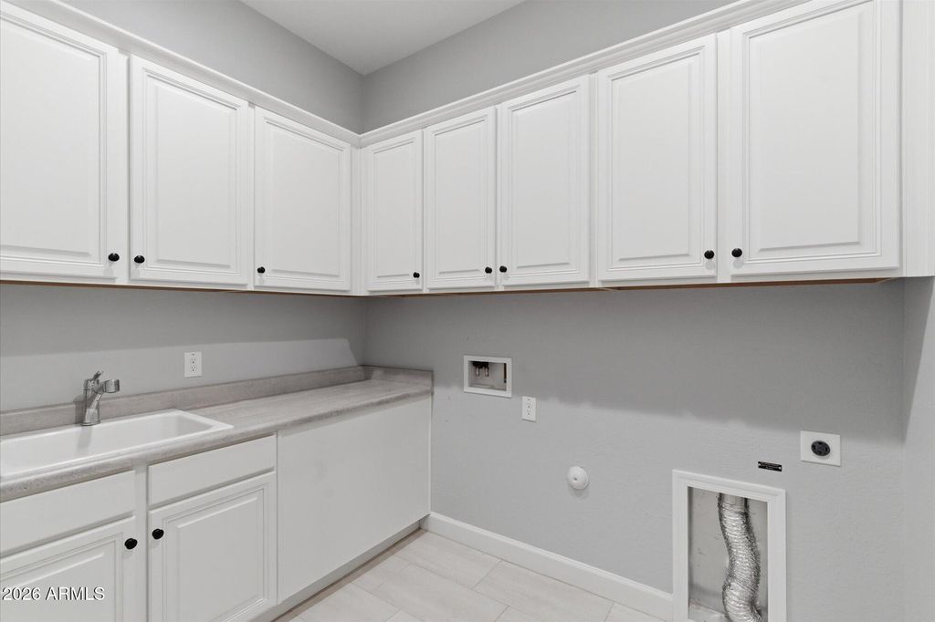Image 41 of property listing at 11614 W MONTANSORO Lane, Peoria, AZ 85383