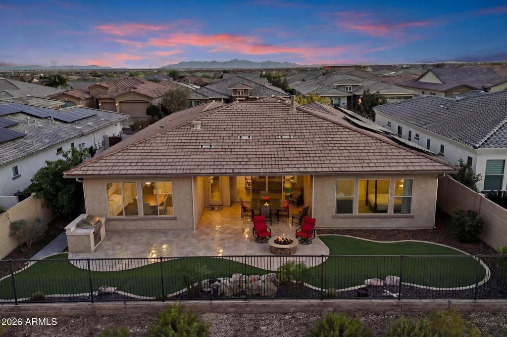 Image 43 of property listing at 11614 W MONTANSORO Lane, Peoria, AZ 85383