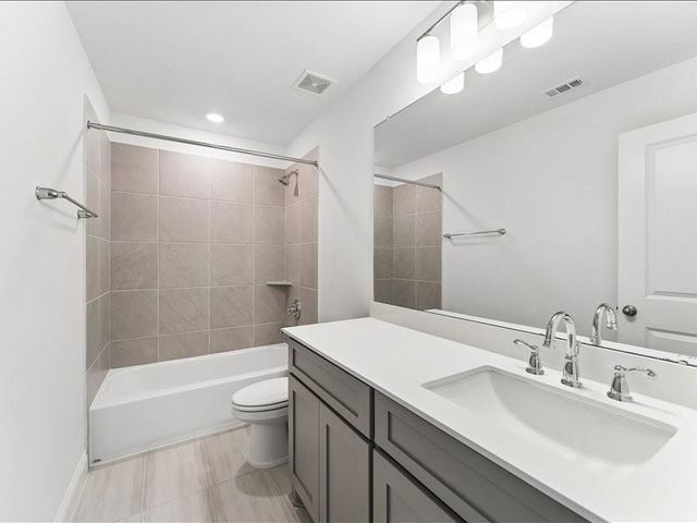 636 Malibu Pines Drive, Katy, TX 77493