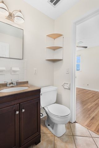 6035 Buzzard Creek Rd, Cedar Hill, TN 37032