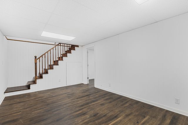 6035 Buzzard Creek Rd, Cedar Hill, TN 37032