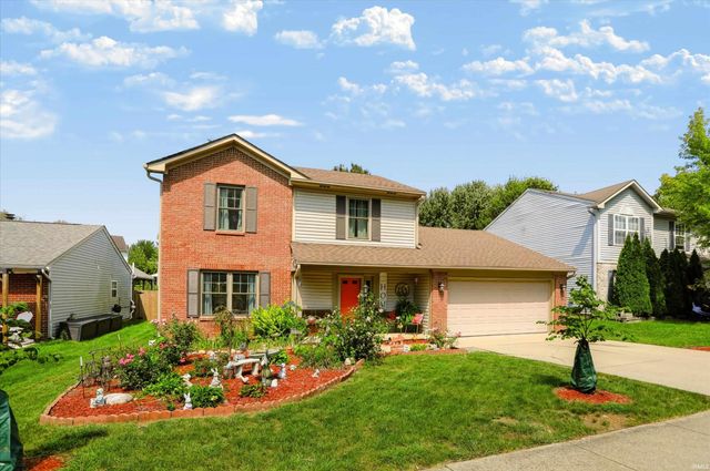 1544 W Edinburgh Bend, Bloomington, IN 47403