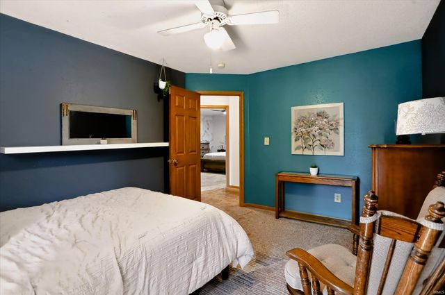 1544 W Edinburgh Bend, Bloomington, IN 47403