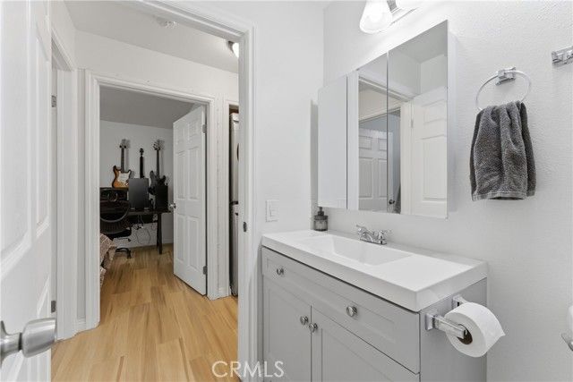 1360 Redondo 102, Long Beach, CA 90804