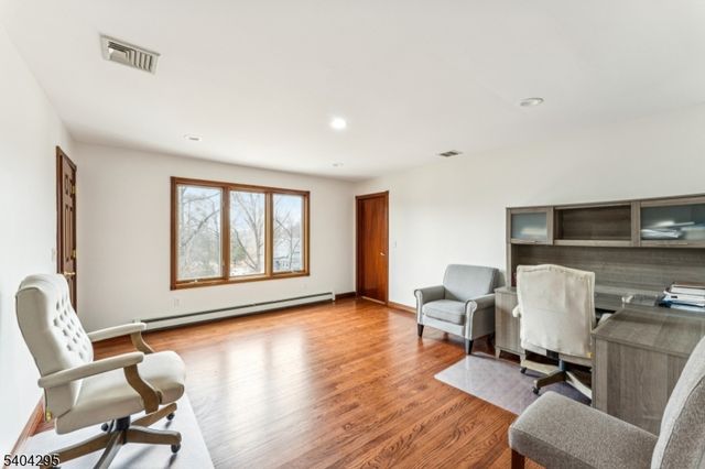 662 Foothill Rd, Bridgewater Twp., NJ 08807