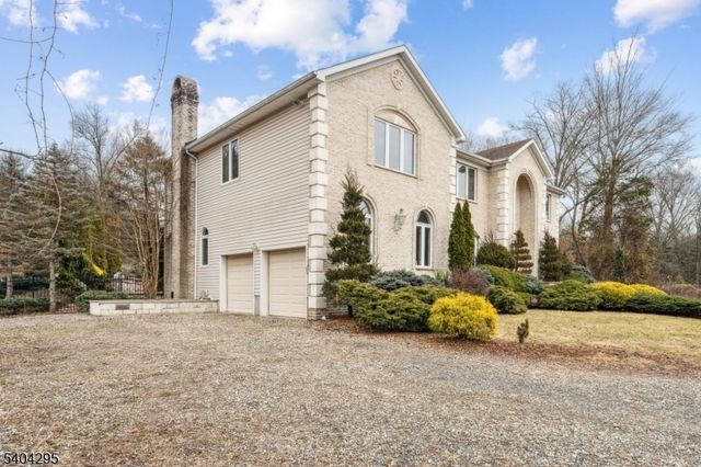 662 Foothill Rd, Bridgewater Twp., NJ 08807