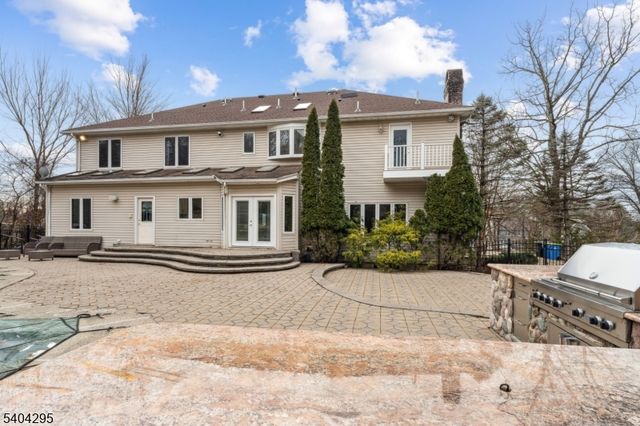 662 Foothill Rd, Bridgewater Twp., NJ 08807