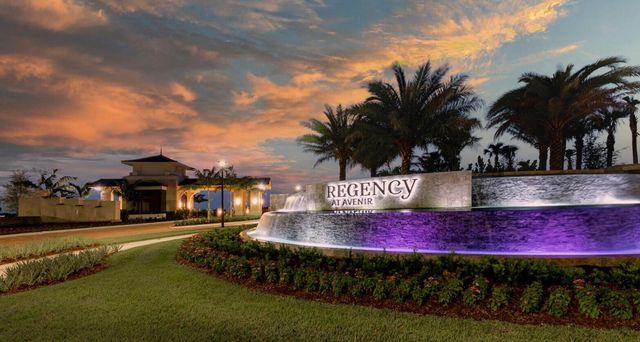 9854 Regency Way, Palm Beach Gardens, FL 33412