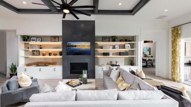 9854 Regency Way, Palm Beach Gardens, FL 33412