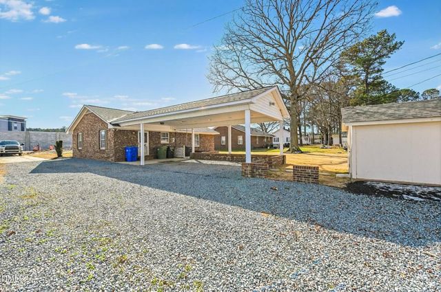 306 Chicopee Road, Benson, NC 27504