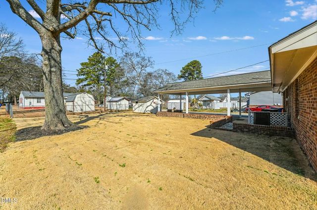 306 Chicopee Road, Benson, NC 27504