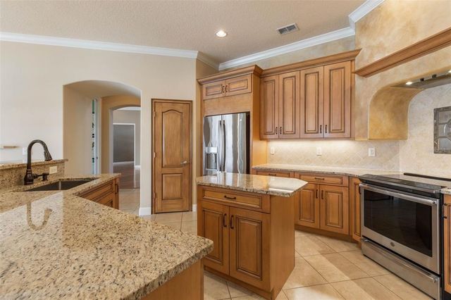 30 OAK VIEW CIRCLE E, Palm Coast, FL 32137