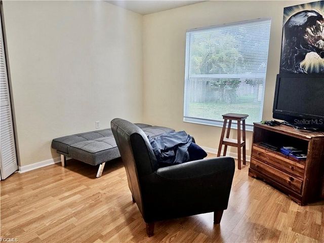 124 SE 31ST STREET, Cape Coral, FL 33904