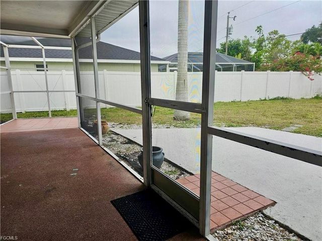 124 SE 31ST STREET, Cape Coral, FL 33904