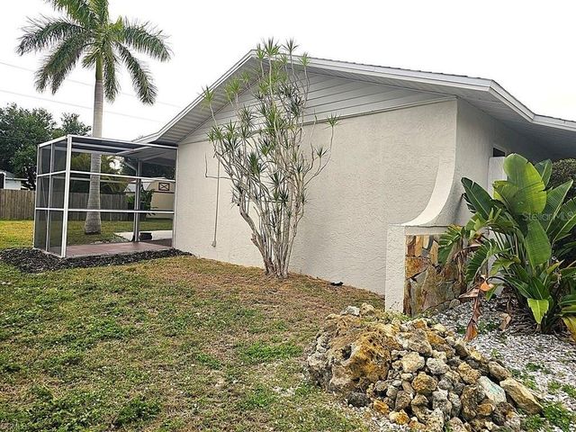 124 SE 31ST STREET, Cape Coral, FL 33904