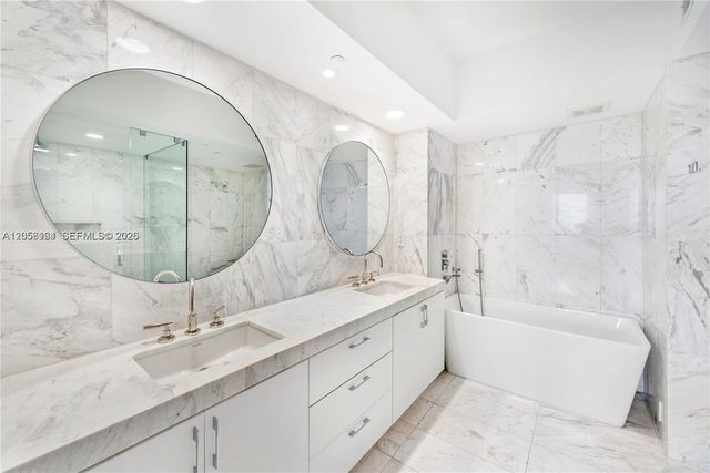 400 Alton Road 1405, Miami Beach, FL 33139