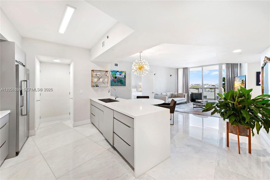 400 Alton Road 1405, Miami Beach, FL 33139