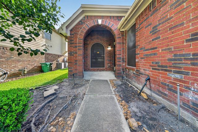 31303 Baker Lake Drive, Spring, TX 77386