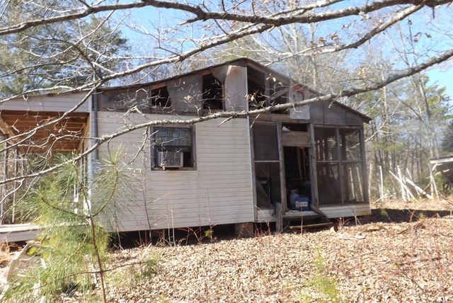 75 Lassie Lane, Young Harris, GA 30546