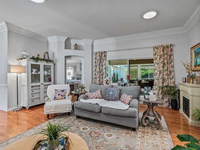 609 ORTEGA WAY, The Villages, FL 32159