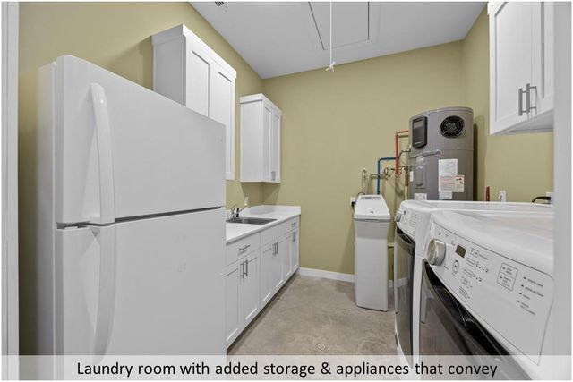 408 Stonegate LN, Dripping Springs, TX 78620