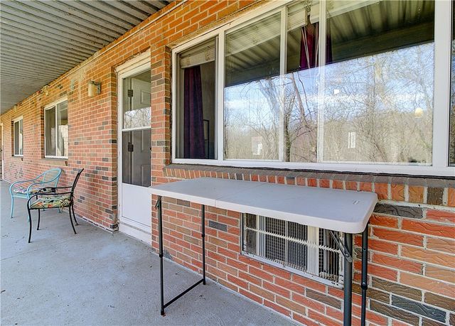 72 West Shore Road 103, Warwick, RI 02889