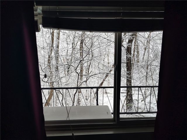 72 West Shore Road 103, Warwick, RI 02889