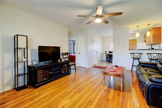 72 West Shore Road 103, Warwick, RI 02889